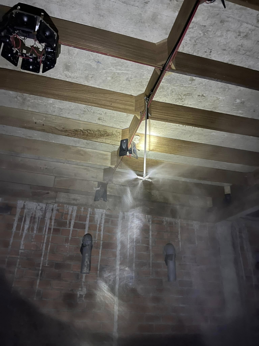 Lắp đặt máy phun sương cao áo nhà yến: duy trì môi trường sống lý tưởng, cải tạo chất lượng tổ yến, ngăn ngừa nấm mốc và vi khuẩn