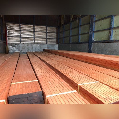 Ưu điểm vượt trội của gỗ Meranti AA chất lượng cho nhà yến