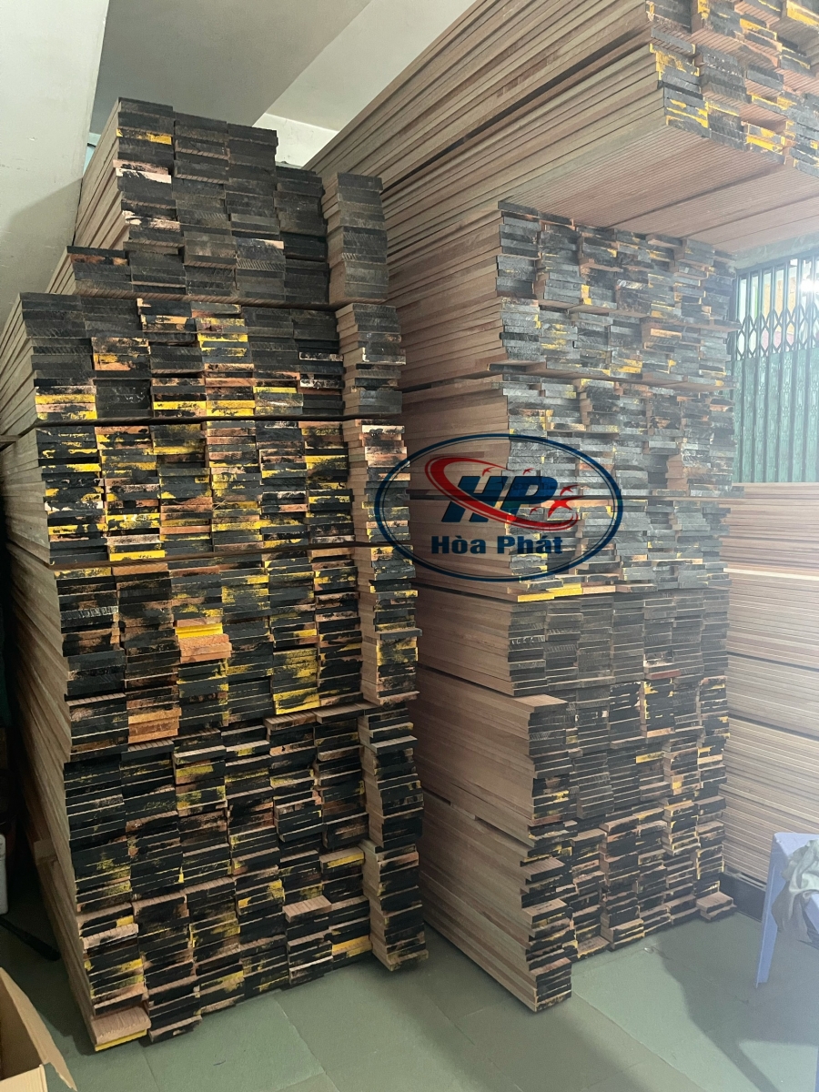 Công ty TNHH TM XNK Yến Hoà Phát- Địa chỉ cung cấp gỗ Meranti AA cho nhà yến