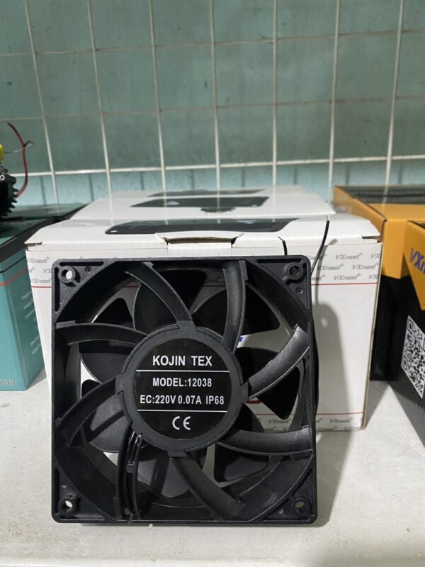 Hình ảnh quạt chống ẩm 220V cho nhà yến