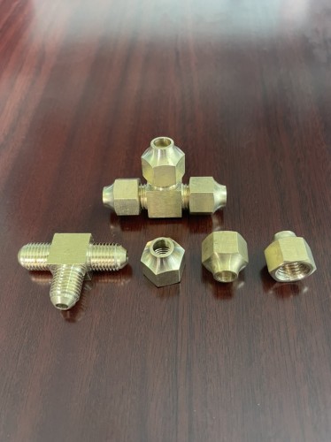 Hình ảnh Tê đồng 6 ly phun sương cao áp