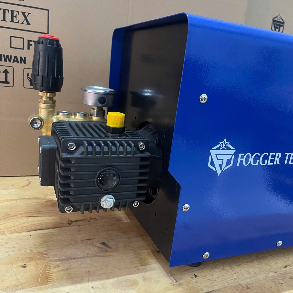 Lợi ích khi sử dụng máy phun sương cao áp F-950 cho nhà yến 