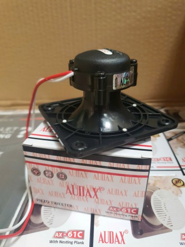 Loa ru AuDax AX 61c